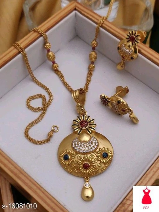 Jewellery set  uploaded by Berlin india on 3/22/2023