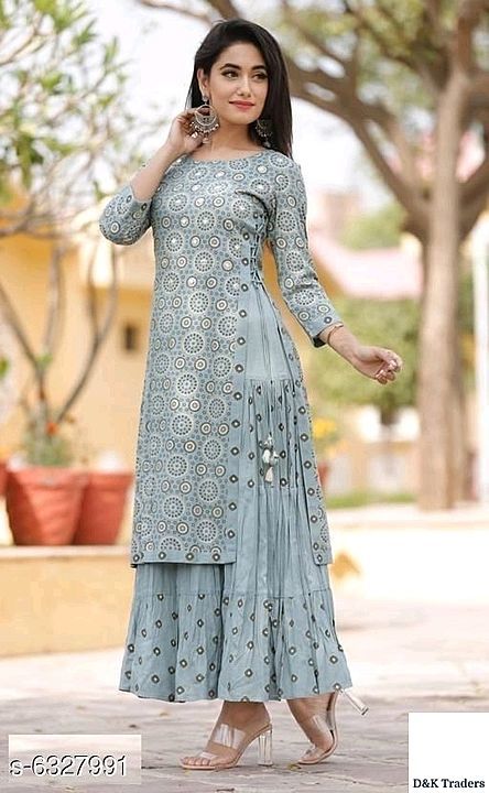 Product image of Attractive Women's Double Layered Kurti*, price: Rs. 895, ID: attractive-women-s-double-layered-kurti-bf355ca3