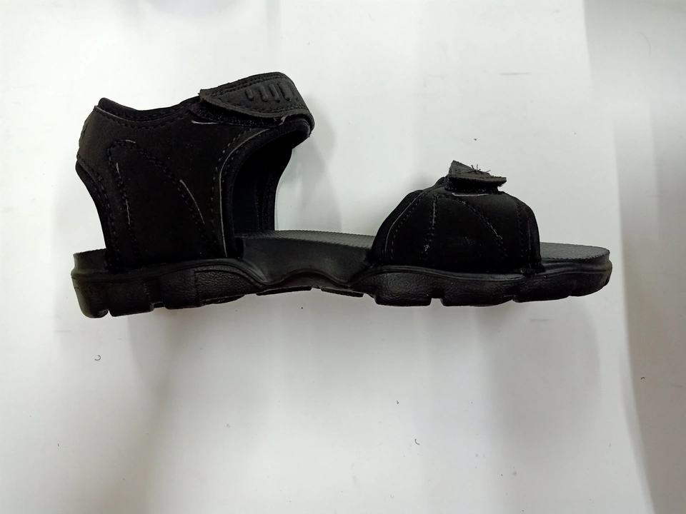 Sandals for men uploaded by ASHOO FOOTWEAR  on 3/22/2023