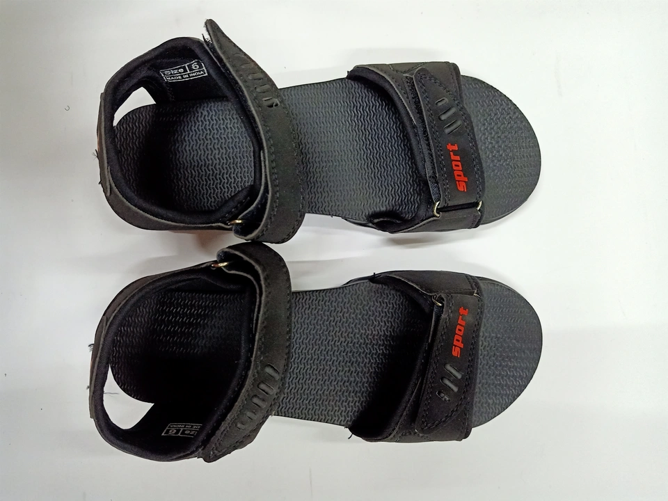 Sandals for men uploaded by ASHOO FOOTWEAR  on 5/29/2024