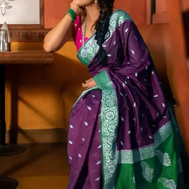 Product uploaded by AAMINA SAREES on 3/23/2023