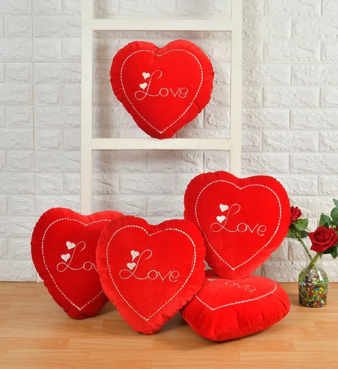Love Cushion set of 5 pc uploaded by LOVE KUSH ENTERPRISES on 3/23/2023