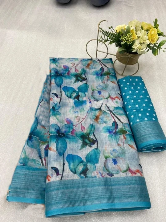 Daily wear floral printed saree uploaded by Ishita Enterprise on 3/23/2023