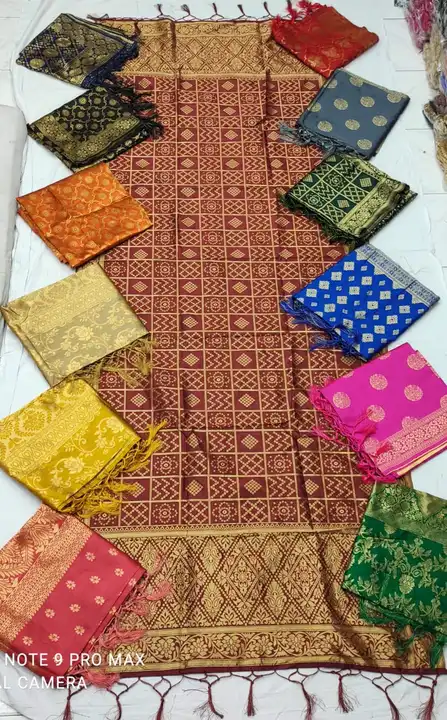 Banarasi silk havi dupta uploaded by Sanjana Textile on 3/23/2023