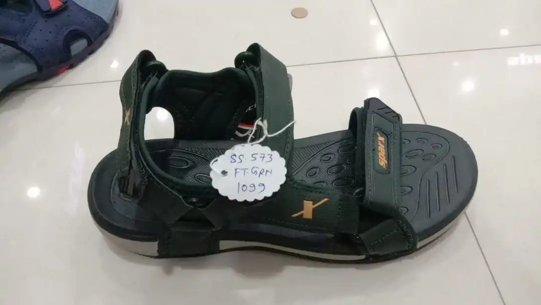 Product uploaded by Singhal shoe store on 3/23/2023