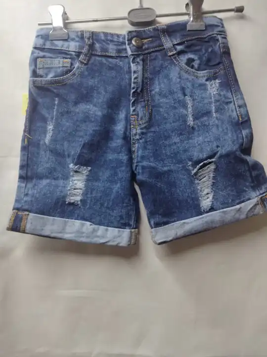 Boys'shorts  uploaded by OM ARHAM APPAREL PVT LTD on 3/23/2023