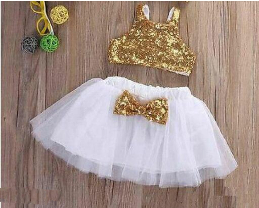 Post image Kids girls beautiful clothing set 
Fabric Gorgget Embroidery work and Net