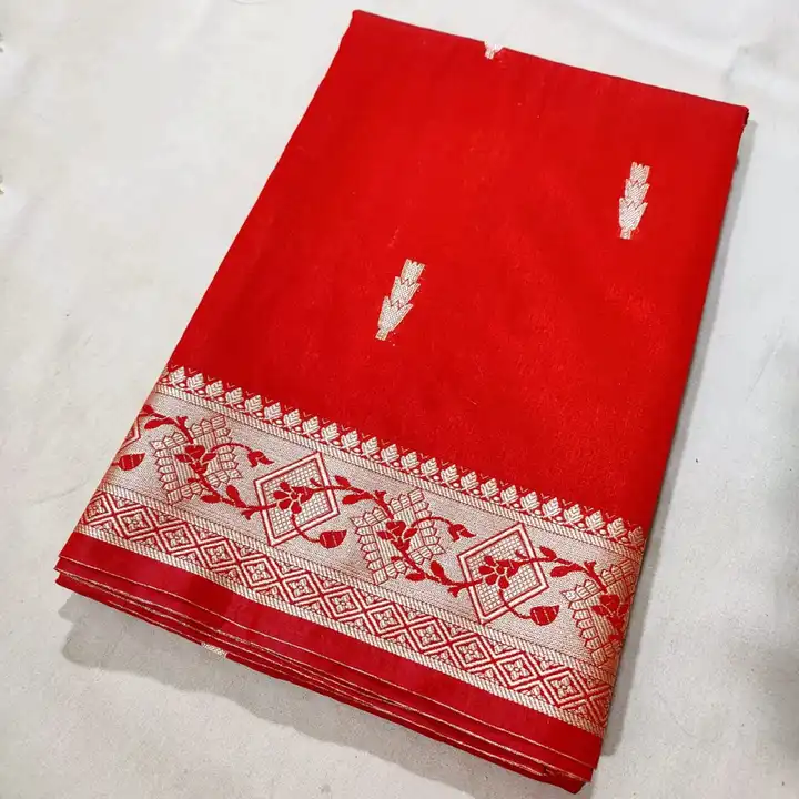 Post image Fabric Chiniya Silk Soft Meem zari butti weaving
Soft