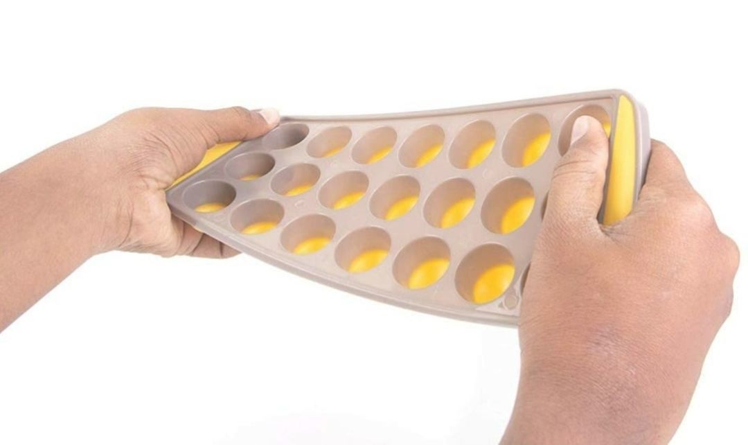 Ice Cube Tray,with Flexible Silicon Bottom and Lid, 21 Cube Trays (30 cm-Yellow) uploaded by CLASSY TOUCH INTERNATIONAL PVT LTD on 2/28/2021
