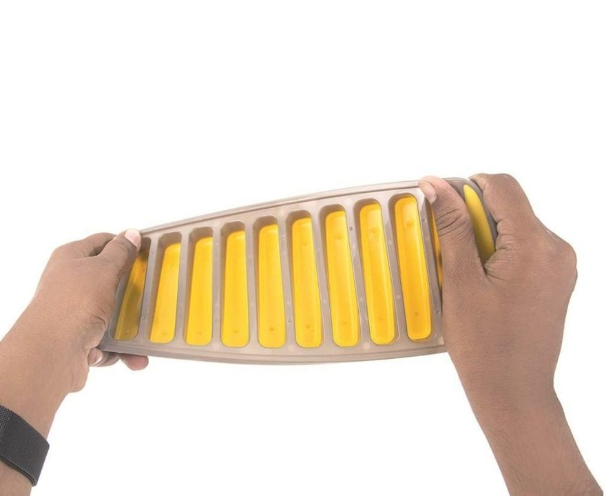 Ice Stick Tray 10 Cubes (30 cm Yellow) uploaded by CLASSY TOUCH INTERNATIONAL PVT LTD on 2/28/2021