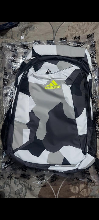New college and School bags  uploaded by VR Bags on 3/24/2023