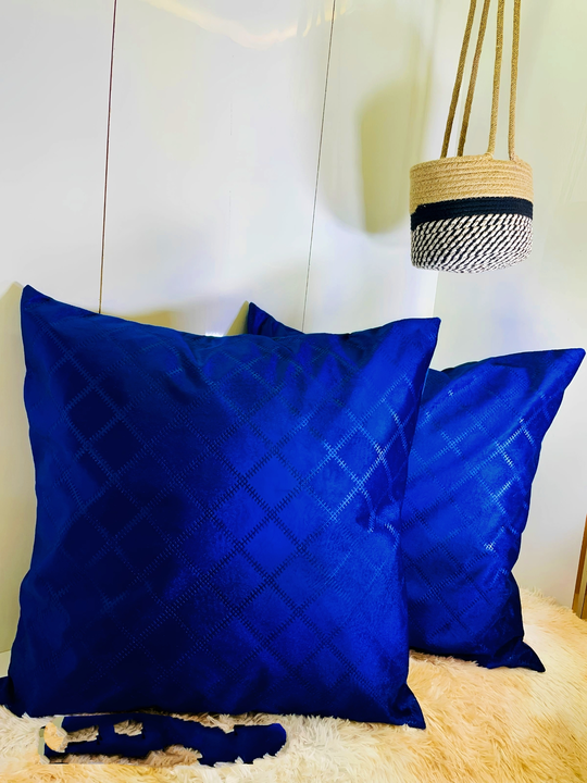 Checkered Cushion Covers 16*16 (5pc set) uploaded by KG hometex on 3/24/2023
