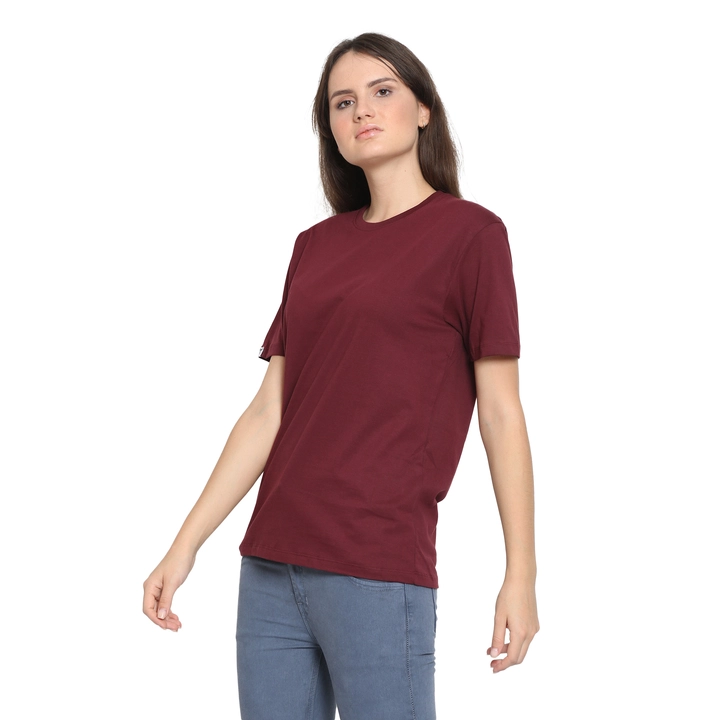 Youthpoi Women's casual Fit t-shirt maroon uploaded by Youthpoi clothing  on 3/24/2023