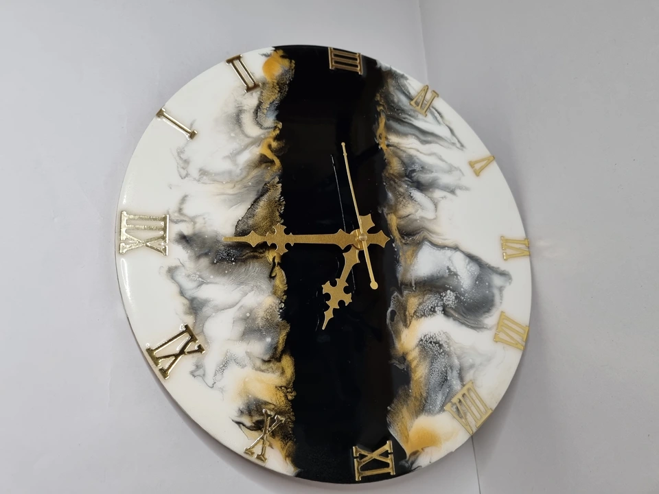 Resin wall clock  uploaded by business on 3/24/2023
