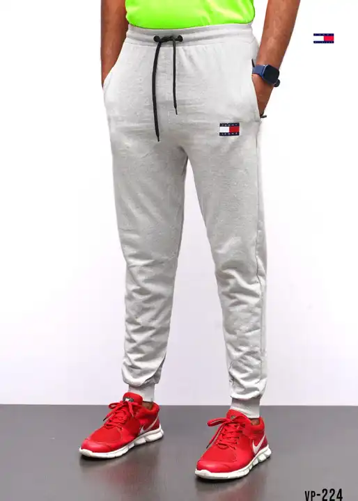 TOMMY LOOP KNIT TRACK PANT WITH CUFF uploaded by KNIT FASHION on 3/24/2023