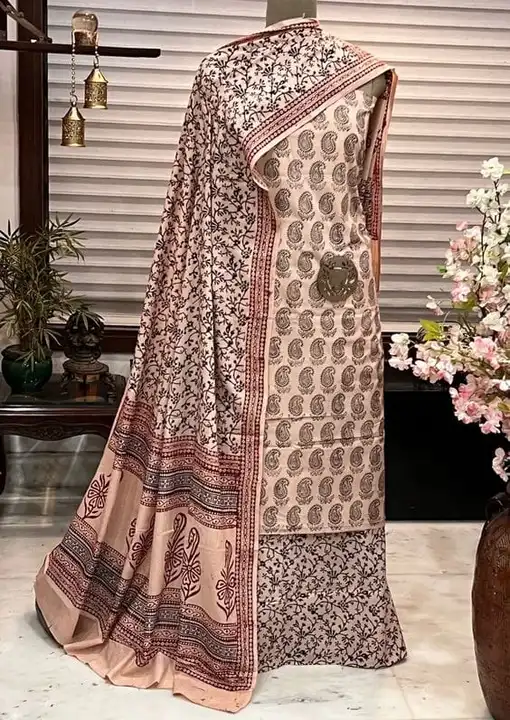 Linen Digital Print Dress Material  uploaded by Kiran Textile on 3/24/2023