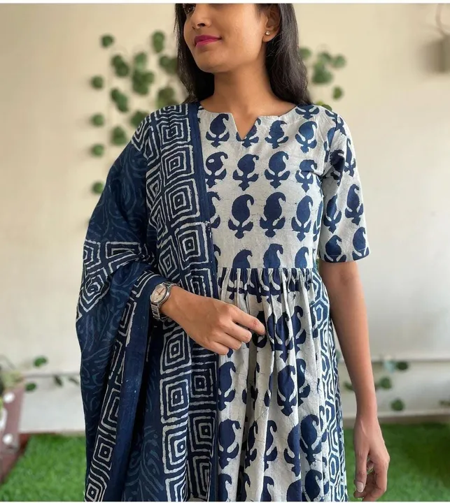 *New launch 🚀*

*Indigo print Love.......*
💙🤍💙🤍💙🤍💙🤍💙🤍
*Look stylish in our new beautiful  uploaded by Gotapatti manufacturer on 3/24/2023