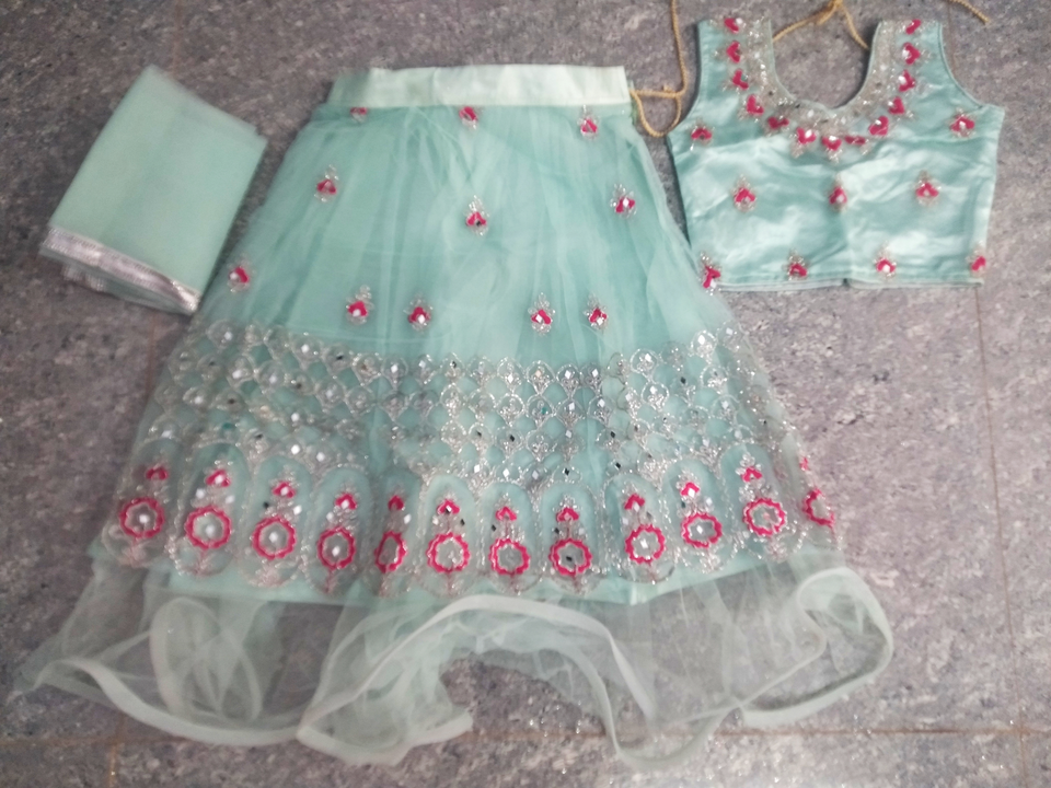 Net chaina patti crop top size 24 to 36  uploaded by Sana creation on 3/25/2023