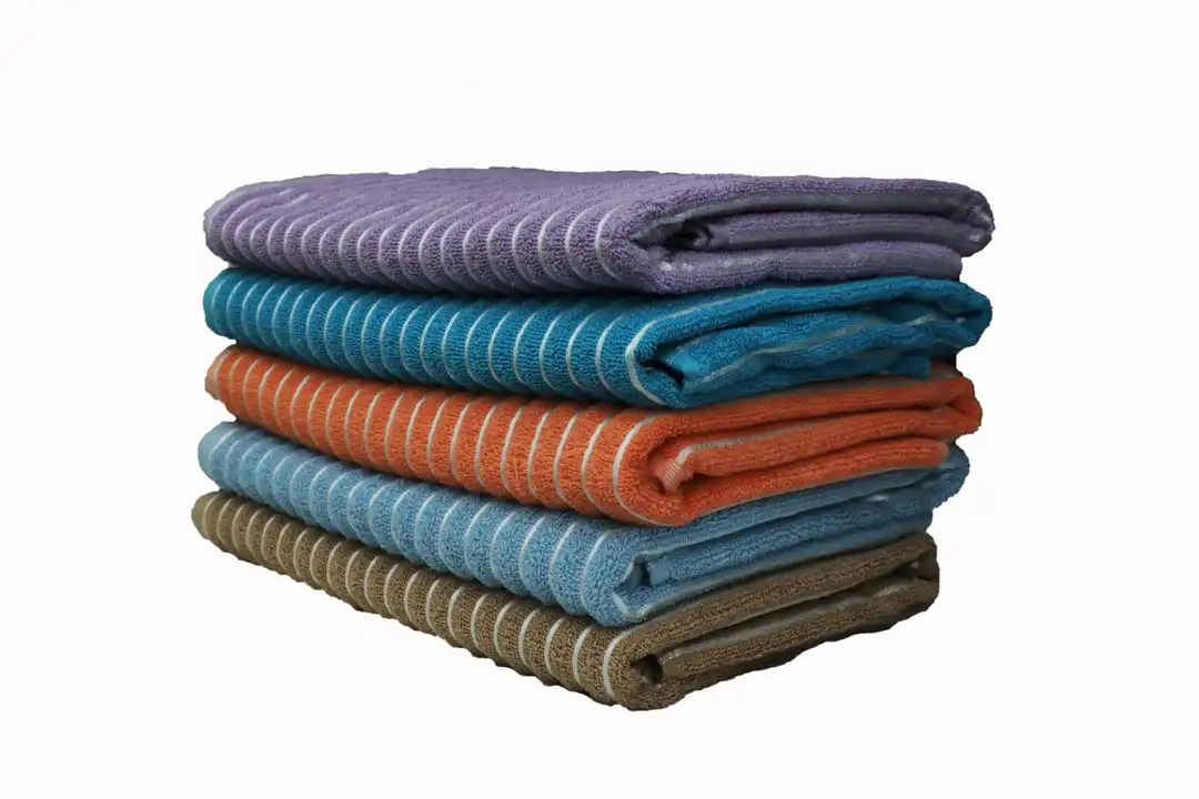 Product image of Bath towel , price: Rs. 160, ID: bath-towel-092502a3