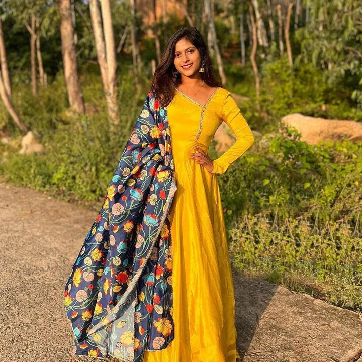 Yellow Blue Lotus Dupptta 🪷💛*
 uploaded by FASHION VALLEY on 3/25/2023