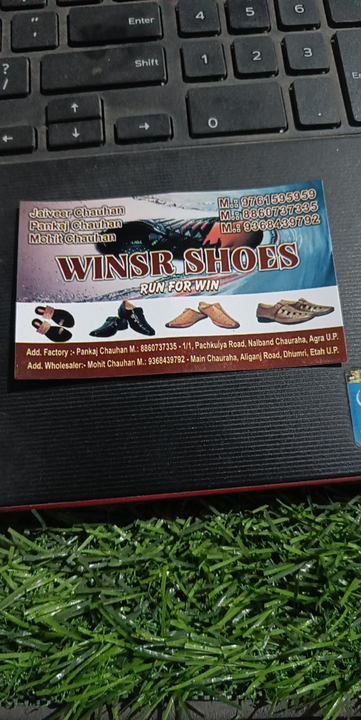 Visiting card store images of WINSR SHOES