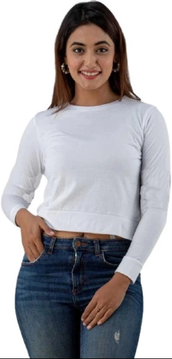 Crop top  uploaded by business on 3/26/2023