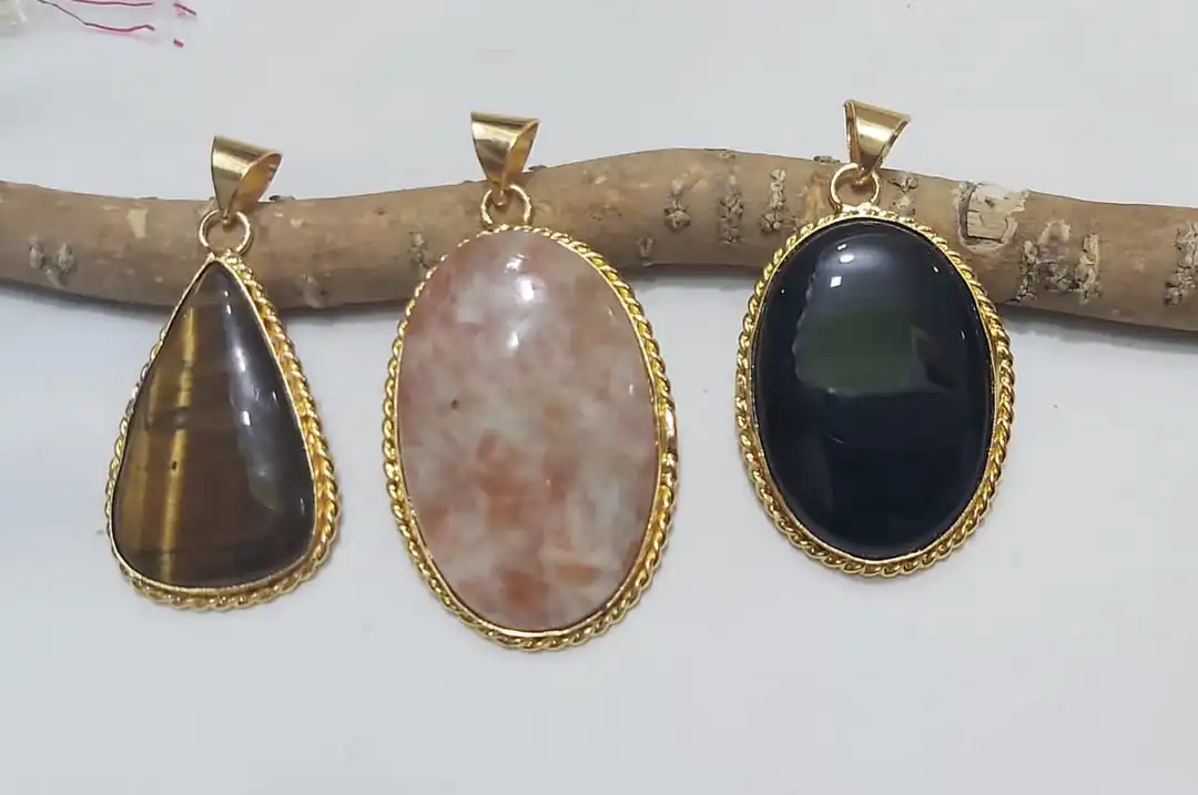 Product uploaded by Agate Gemstone jewelry parlour on 3/26/2023