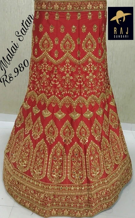Malai only Red uploaded by Raj Silk Mills on 3/26/2023