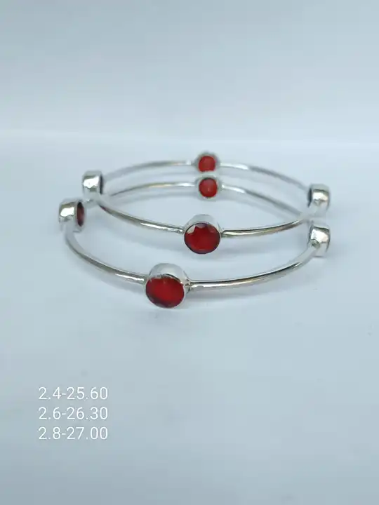 Silver bangles  uploaded by The Flint gems on 3/27/2023