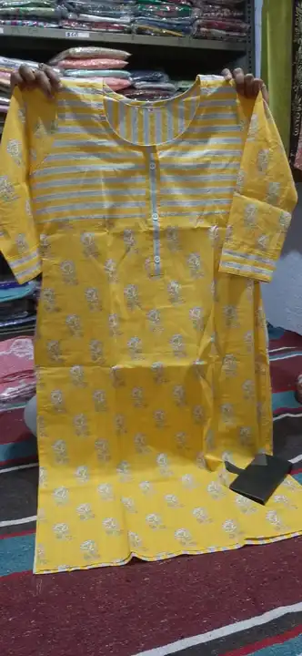 Cambric cotton kurti  uploaded by Jayanti kurti collection on 3/27/2023