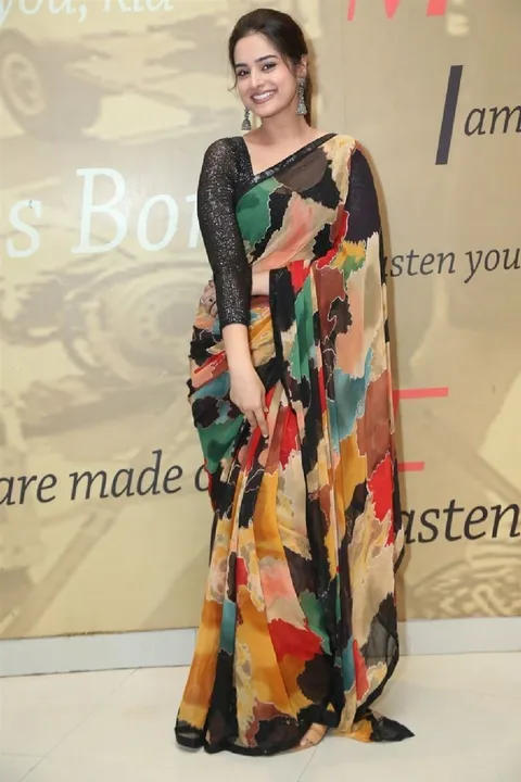 New trending saree  uploaded by Fashion designer saree  on 3/27/2023