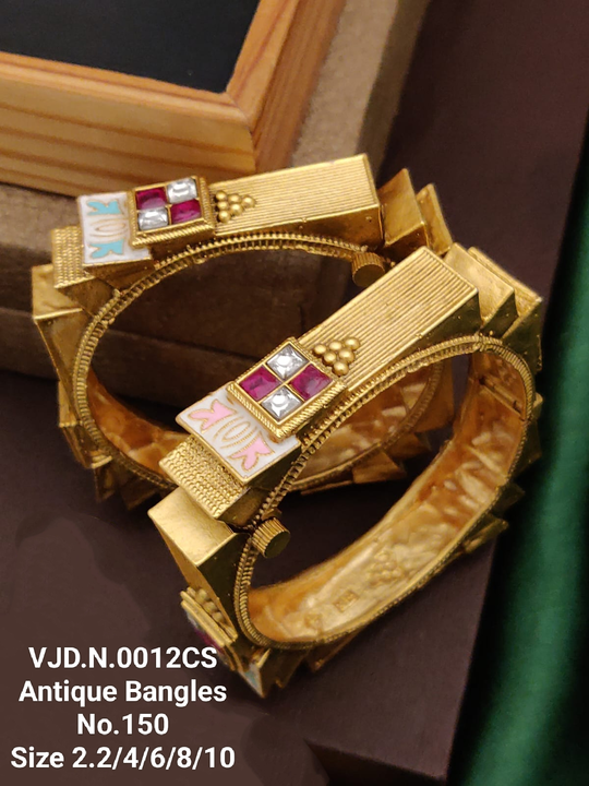Antique Bangles  uploaded by business on 3/27/2023