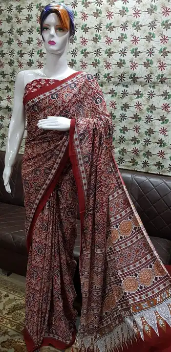 Post image New arrival🥻
Cotton mol mol saree 
Hand block print
All saree with same blouse 
Saree lenght  5.50
Blouse lenght  .80cm
       🥻Full stock🥻
Add:- Near Nagar palika, Raj Complex Bagru (Jaipur)