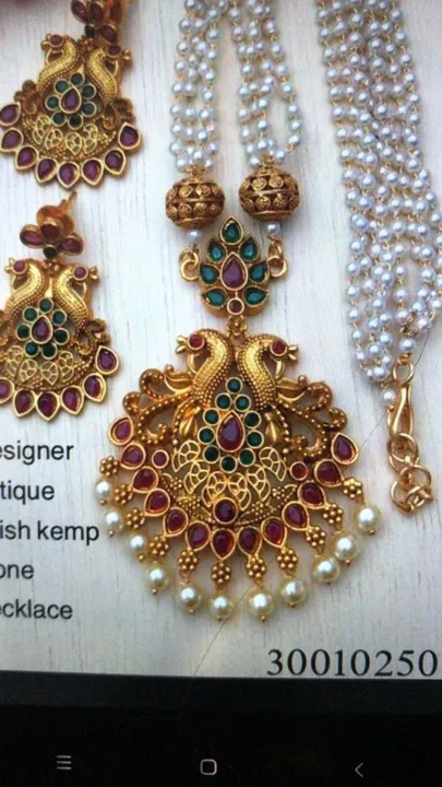 South Indian uploaded by Vandana art jewelry on 3/28/2023
