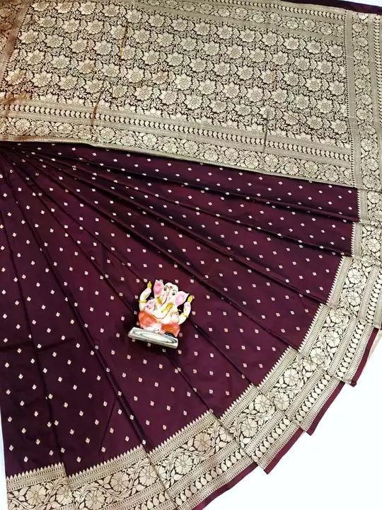 *PURE DUAL TONE KATAN SILK*

*VERY SOFT AND PREMIUM QUALITY*

*ALL BODY GOLDEN ZARI WORK*

*WITH RUN uploaded by business on 3/28/2023