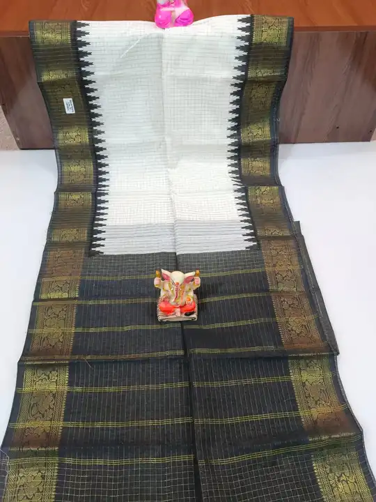 Madhurai cotton very good quality. With bp.  All clear available.   uploaded by business on 3/28/2023