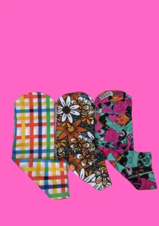 Customise socks  uploaded by Berries Attire on 3/28/2023