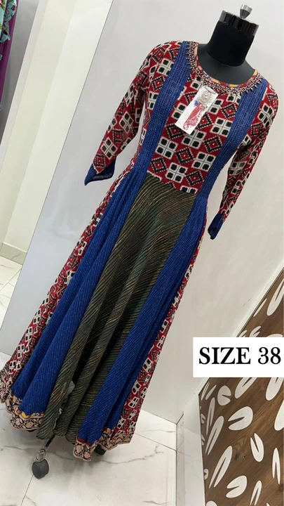 Sale selfie kurti uploaded by Wedding collection on 3/28/2023