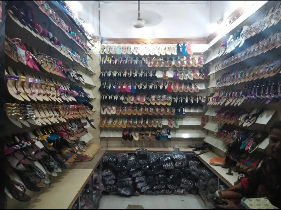 Shop Store Images of New Keerti Footwear