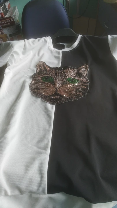 Cat Tshirt for men by colour  uploaded by Men fashion stylist on 3/28/2023