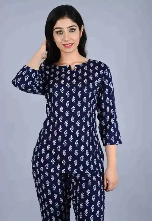 Product image of Blue printed night suit , price: Rs. 260, ID: blue-printed-night-suit-a49322f3