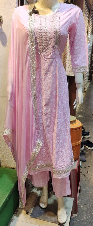 anarkali suit with pany uploaded by business on 3/30/2023