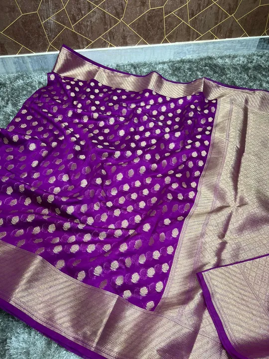 Banarsi warm silk saree uploaded by business on 3/30/2023