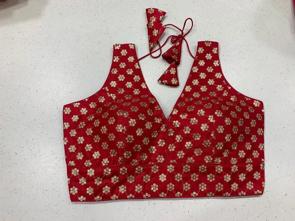 Product image of Designer blouses , price: Rs. 1, ID: designer-blouses-d3064156
