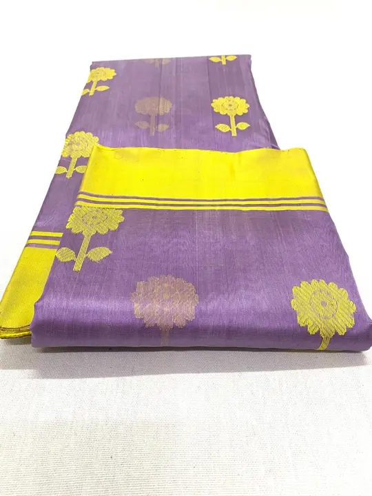 CHANDERI traditional handwoven pattu silk saree flower motif uploaded by WEAVER'S ORIGIN silk and Sarees on 3/30/2023