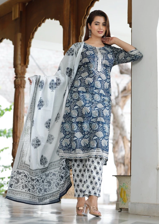Kurti uploaded by R K Textiles  on 3/30/2023