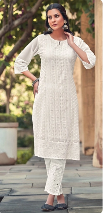 Product image of Lucknowy Embroidery Kurti, price: Rs. 640, ID: lucknowy-embroidery-kurti-3d5c58fd