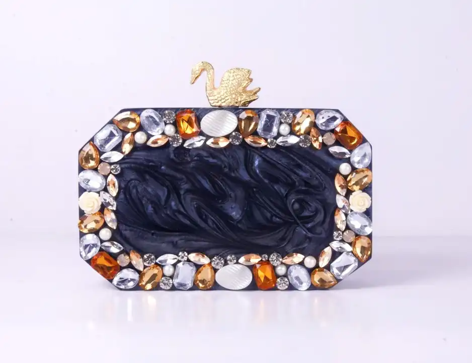 Resin clutch  uploaded by business on 3/30/2023