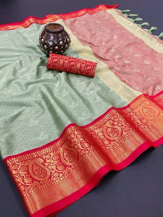 

*Fabric*: HEAVY RICH COTTON SILK DESIGN & JEQUARED WEAVING & RICH HEAVY BORDER WITH JACQURD BLOUSE uploaded by Maa Arbuda saree on 3/30/2023