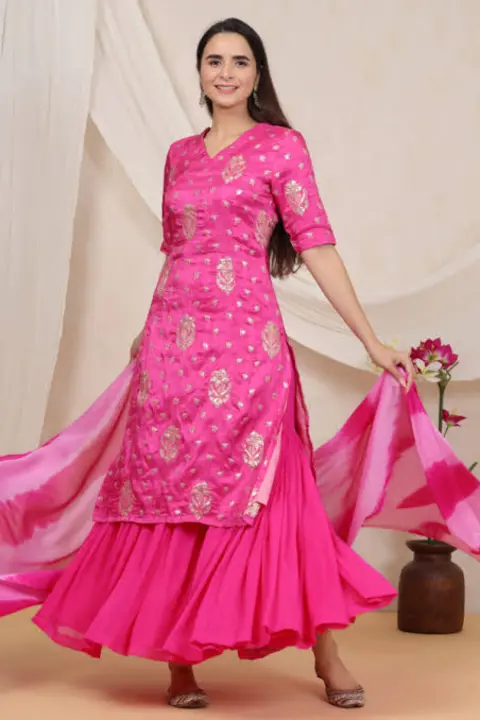 Product image of New styles kurta set for women , price: Rs. 470, ID: new-styles-kurta-set-for-women-57ed5320